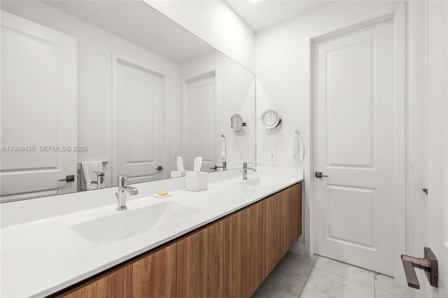 12021 SW 82nd Pl, Miami, FL 33156