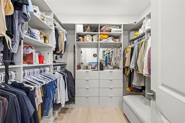 12021 SW 82nd Pl, Miami, FL 33156