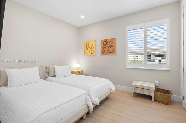 12021 SW 82nd Pl, Miami, FL 33156