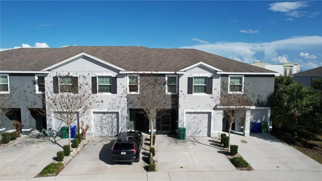 5435 DRAGONFLY DRIVE, Wildwood, FL 34785