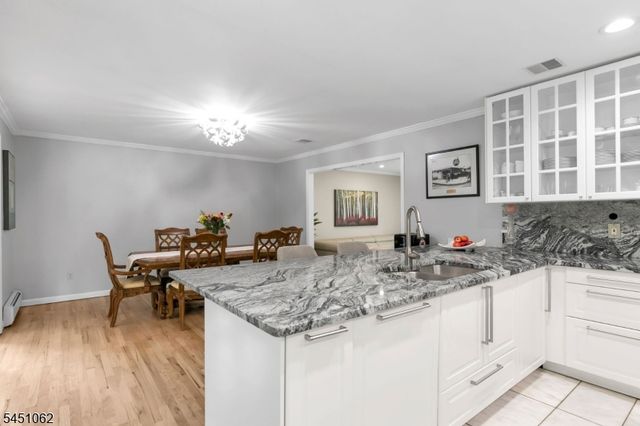 67 Kinnan Way, Bernards Twp., NJ 07920