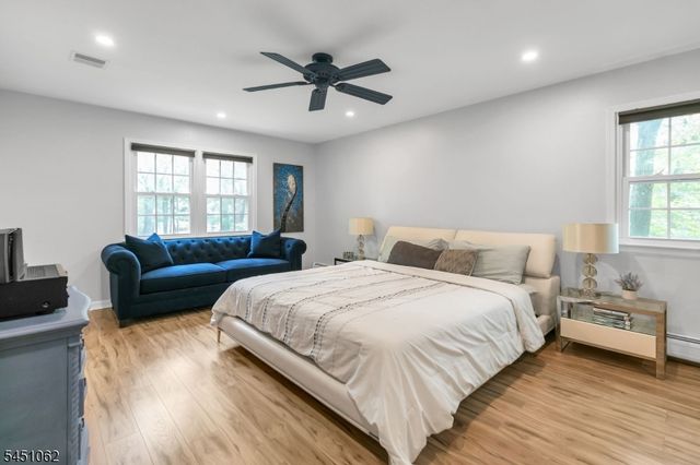 67 Kinnan Way, Bernards Twp., NJ 07920