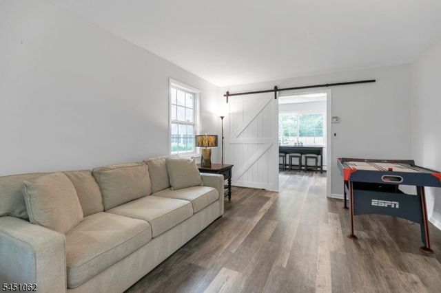 67 Kinnan Way, Bernards Twp., NJ 07920