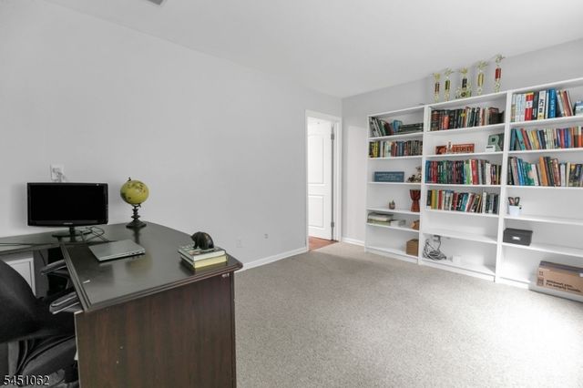 67 Kinnan Way, Bernards Twp., NJ 07920