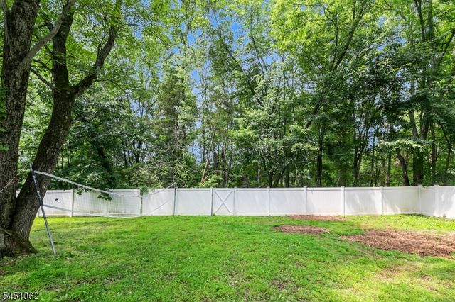 67 Kinnan Way, Bernards Twp., NJ 07920