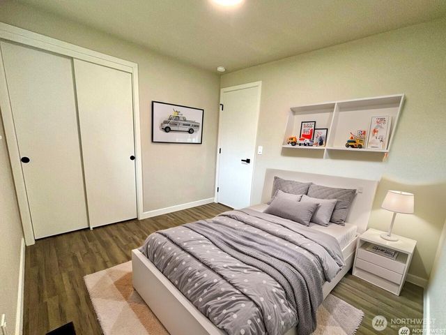 11713 100 Avenue Ct E, Puyallup, WA 98373