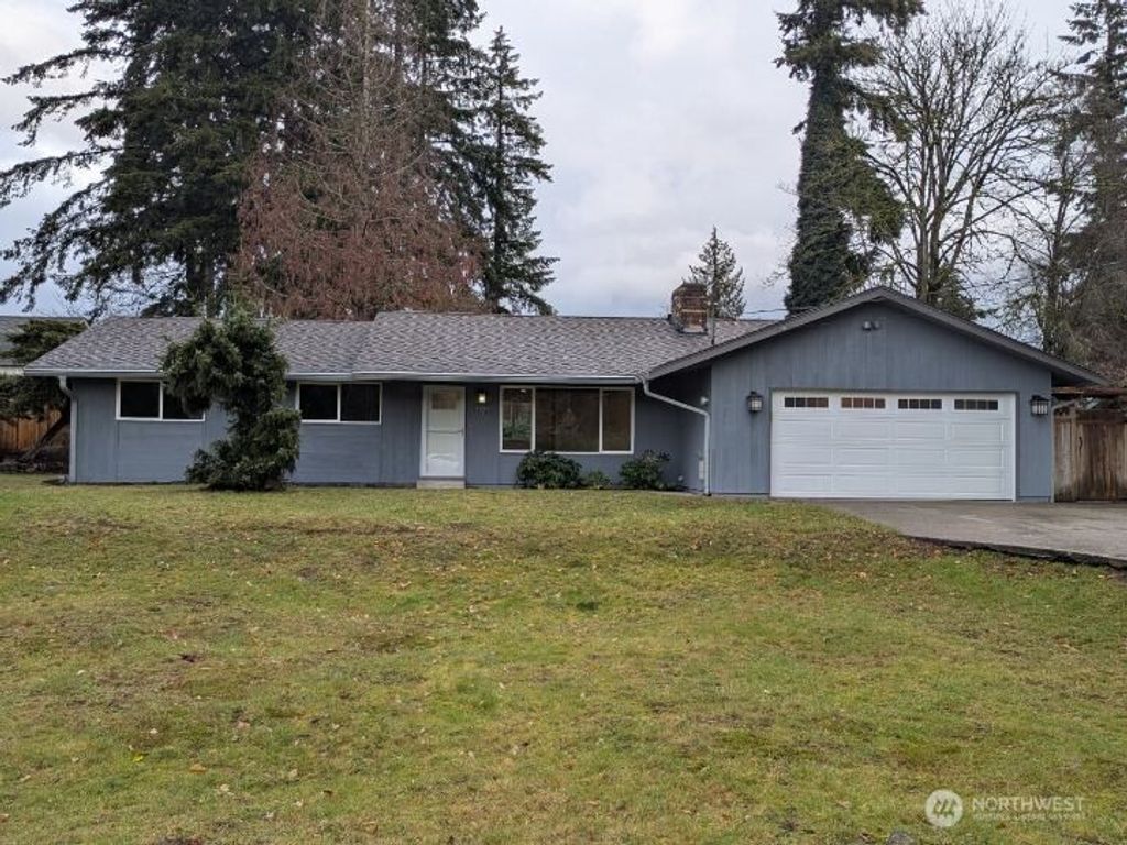 11713 100 Avenue Ct E, Puyallup, WA 98373