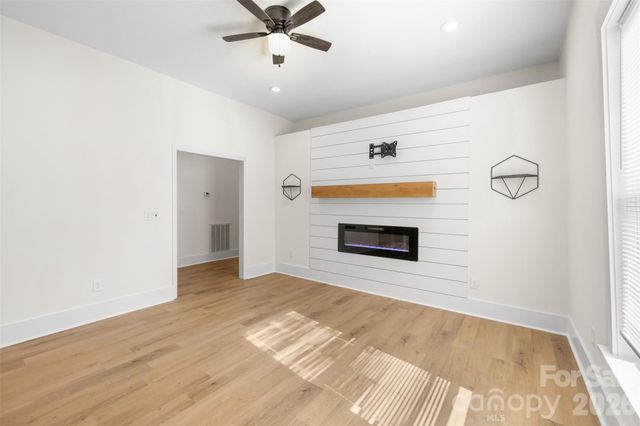 4309 Hovis Road, Charlotte, NC 28208