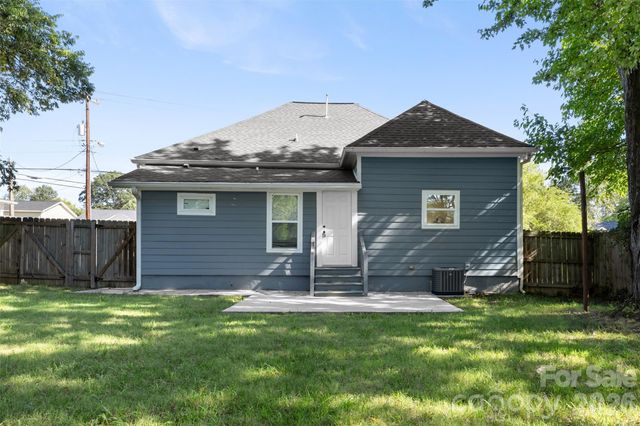 4309 Hovis Road, Charlotte, NC 28208