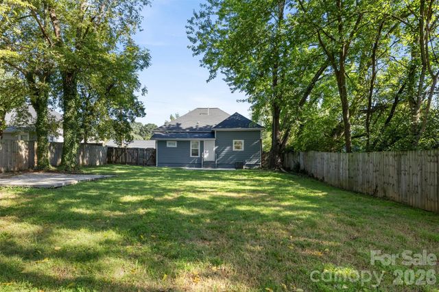 4309 Hovis Road, Charlotte, NC 28208