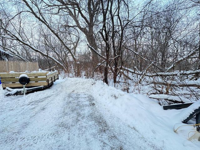 N44W28076 Capitol DRIVE, Pewaukee, WI 53072