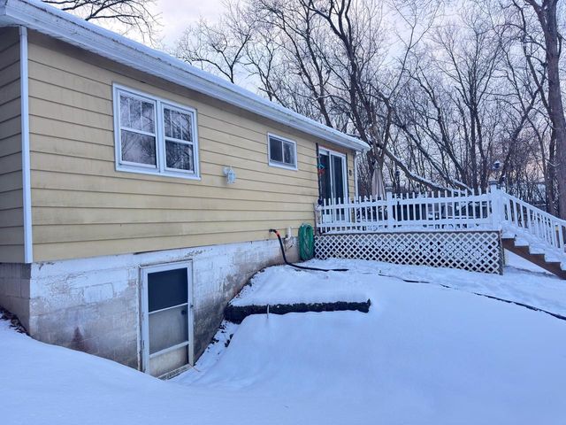 N44W28076 Capitol DRIVE, Pewaukee, WI 53072