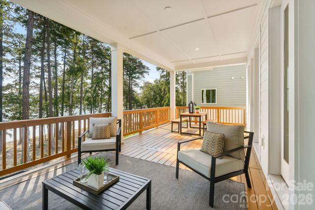 4531 Splash Trail, Sherrills Ford, NC 28673