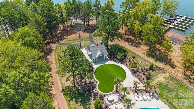 4531 Splash Trail, Sherrills Ford, NC 28673