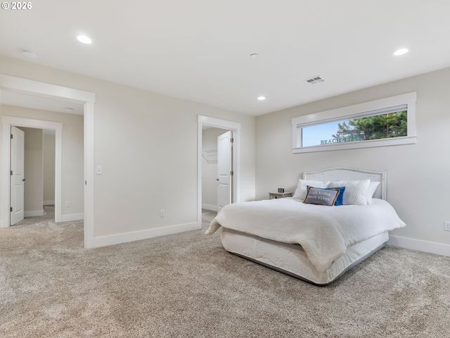 2188 Stanley Lake Ct, Seaside, OR 97138