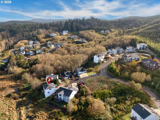 2188 Stanley Lake Ct, Seaside, OR 97138