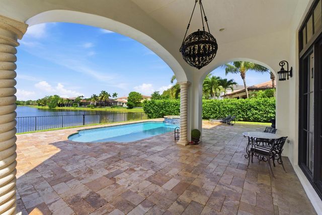 8289 Emerald Avenue, Parkland, FL 33076