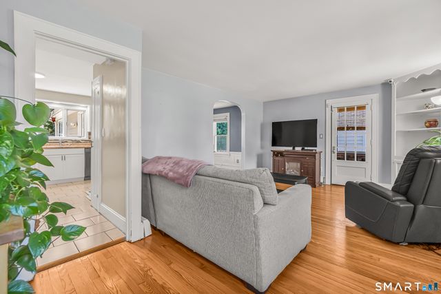 57 Beebe Street, Naugatuck, CT 06770