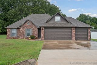 14174 S 220th East Avenue, Coweta, OK 74429