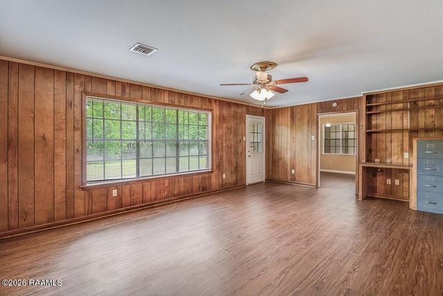 242 Monteigne Drive, Lafayette, LA 70506