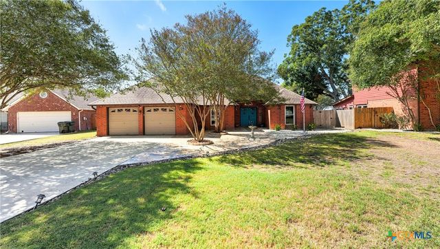 109 Bobwhite Trail, Seguin, TX 78155