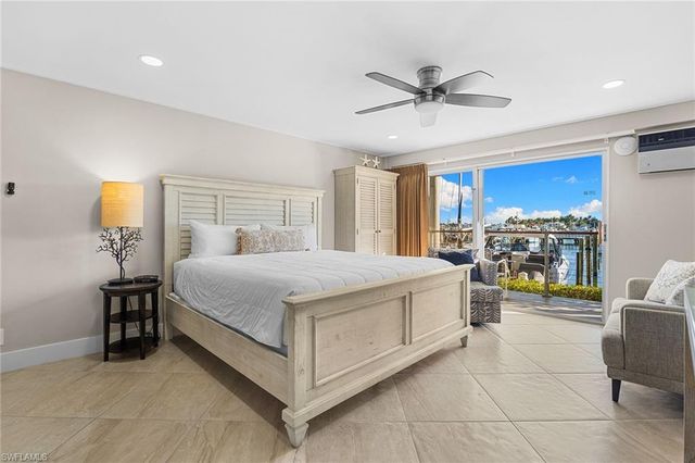 900 Broad AVE S # 110, Naples, FL 34102