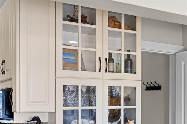 900 Broad AVE S # 110, Naples, FL 34102