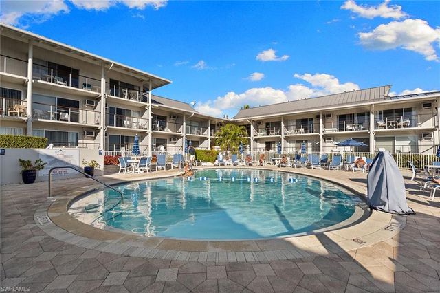 900 Broad AVE S # 110, Naples, FL 34102