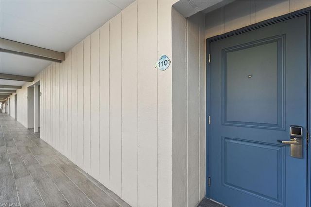 900 Broad AVE S # 110, Naples, FL 34102