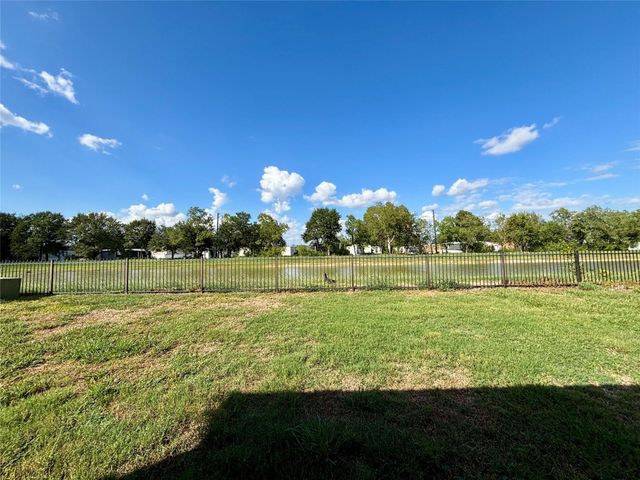 6013 Dublin Lane, Pearland, TX 77581