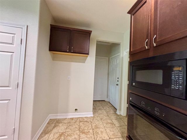 6013 Dublin Lane, Pearland, TX 77581