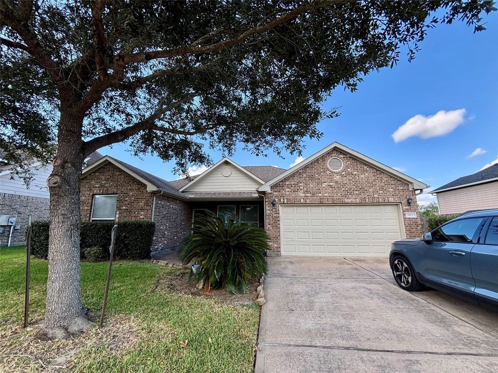 6013 Dublin Lane, Pearland, TX 77581