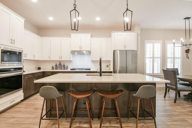 17463 Vino Vines Lane, Conroe, TX 77302