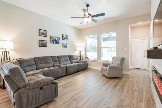 17463 Vino Vines Lane, Conroe, TX 77302