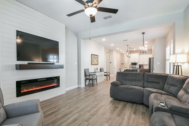 17463 Vino Vines Lane, Conroe, TX 77302