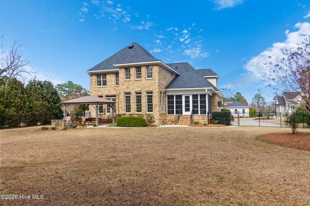 1502 Zurich Place, New Bern, NC 28562