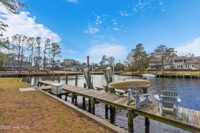 1502 Zurich Place, New Bern, NC 28562