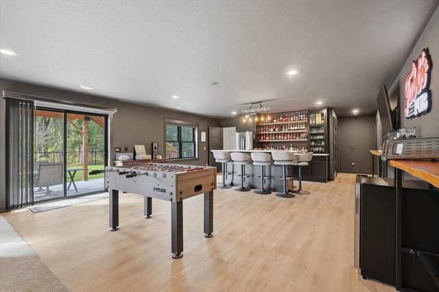 5022 Woodlands Drive, Eau Claire, WI 54703