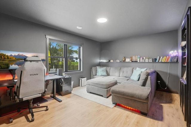 5022 Woodlands Drive, Eau Claire, WI 54703