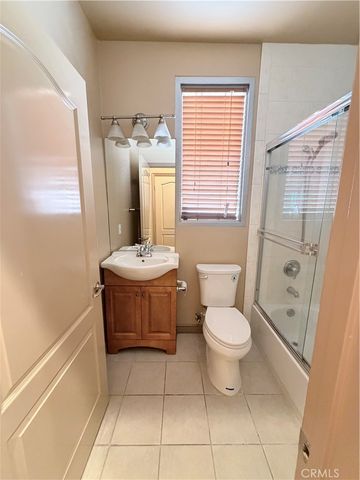 41 N Oak 4, Pasadena, CA 91107