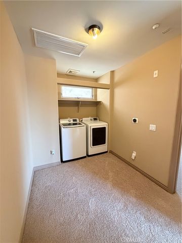 41 N Oak 4, Pasadena, CA 91107