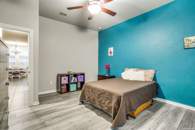 2143 Silent Fox, San Antonio, TX 78260