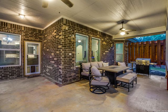 2143 Silent Fox, San Antonio, TX 78260