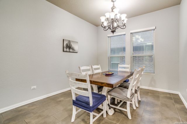 2143 Silent Fox, San Antonio, TX 78260