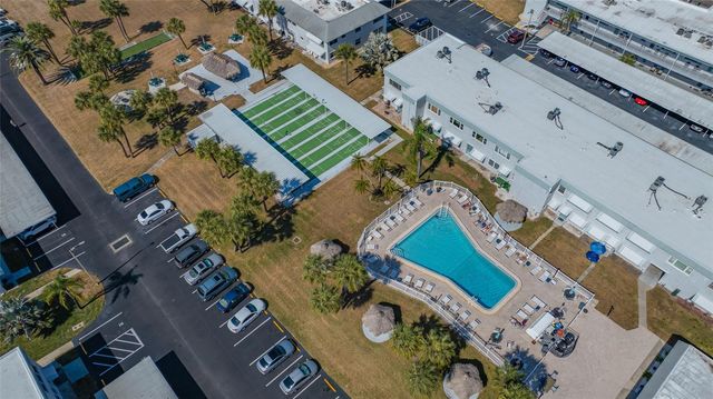 5217 81ST STREET N 16, St Petersburg, FL 33709