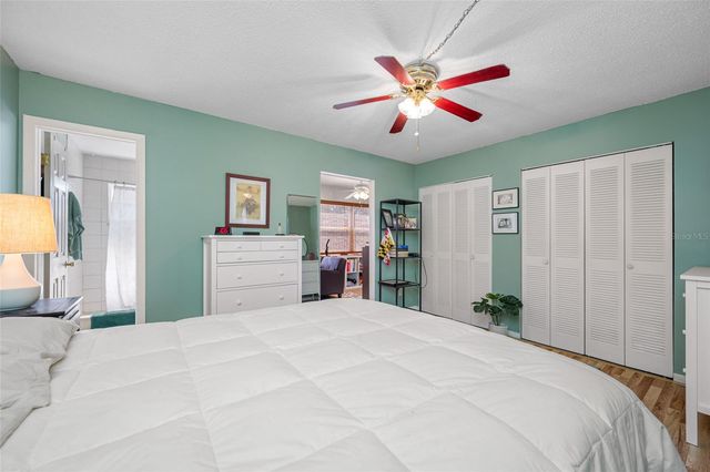 5217 81ST STREET N 16, St Petersburg, FL 33709