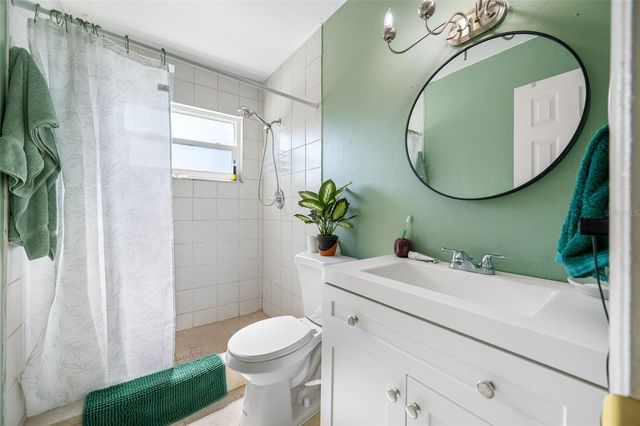 5217 81ST STREET N 16, St Petersburg, FL 33709