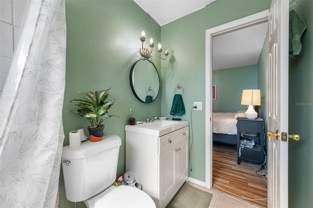 5217 81ST STREET N 16, St Petersburg, FL 33709