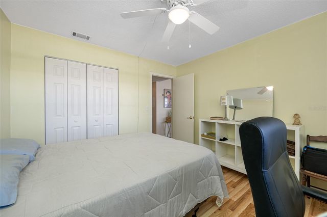 5217 81ST STREET N 16, St Petersburg, FL 33709