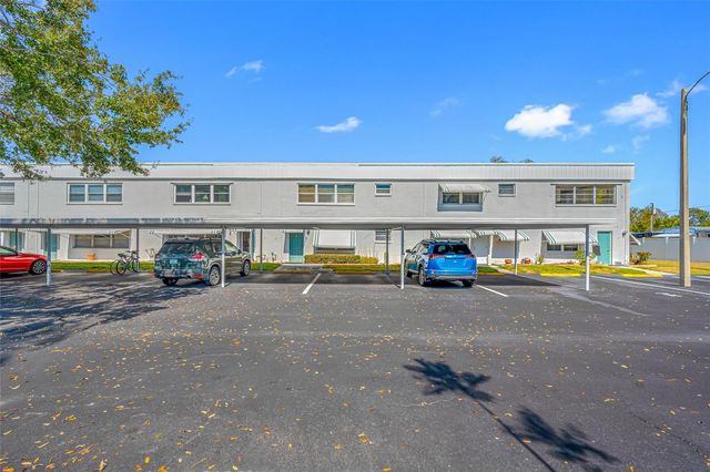 5217 81ST STREET N 16, St Petersburg, FL 33709